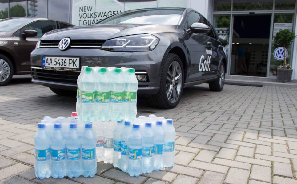 Прев'ю картинка для новини - Миколаївець Сергій Татаренко відкрив багажник нової машини, а в ньому … ну дуже багато “Кривоозерської”